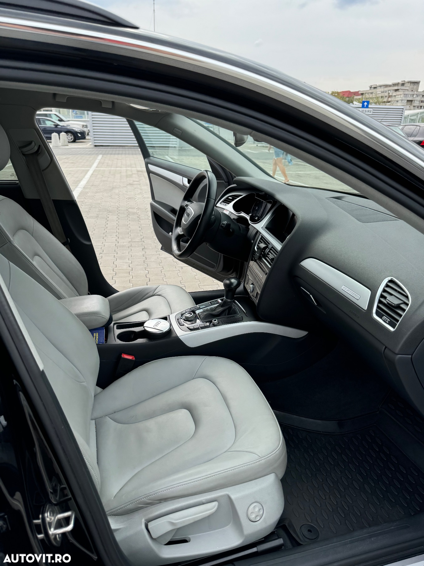 Audi A4 Avant 2.0 40 TDI quattro S tronic Advanced - 14