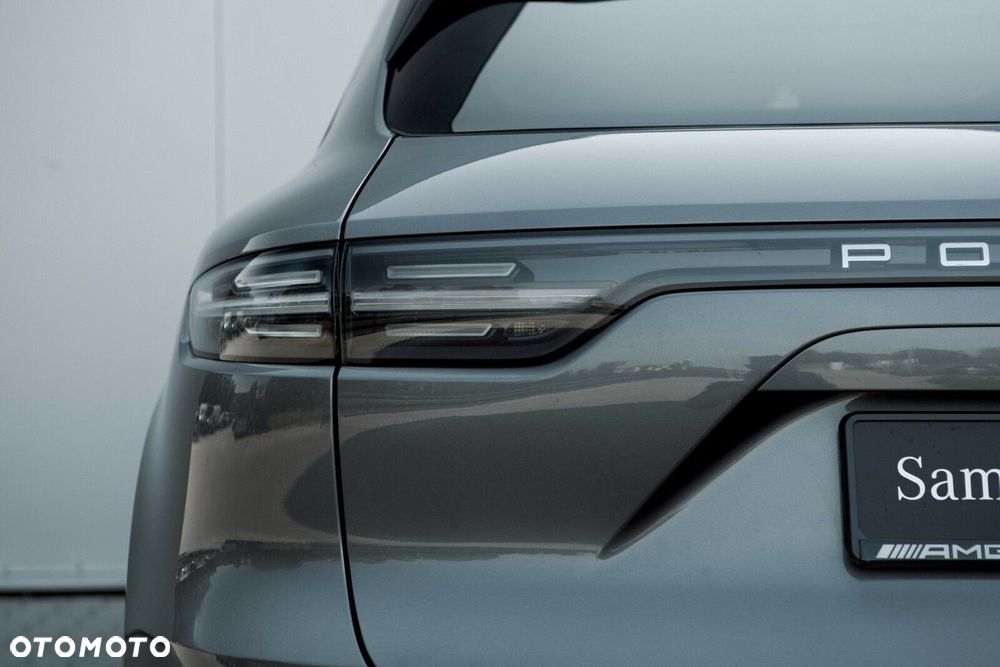 Porsche Cayenne - 17
