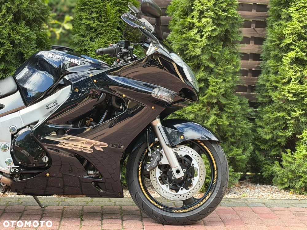 Kawasaki ZZR - 11