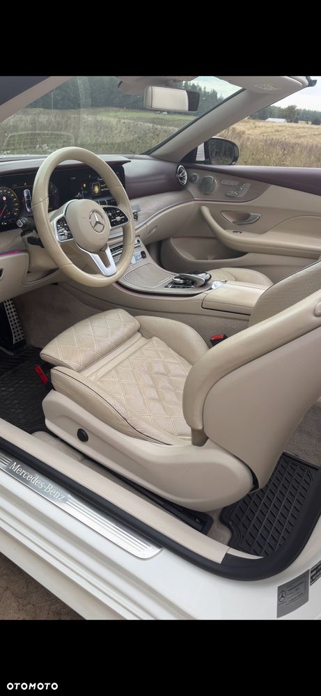 Mercedes-Benz Klasa E 200 4-Matic 9G-TRONIC - 17