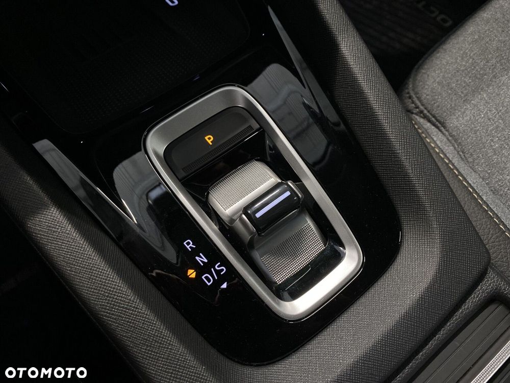 Skoda Octavia - 12