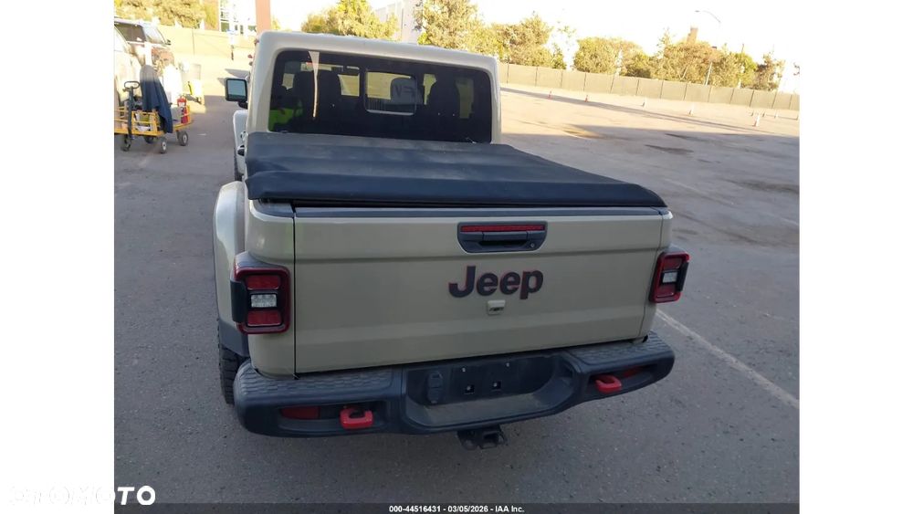 Jeep Gladiator - 9