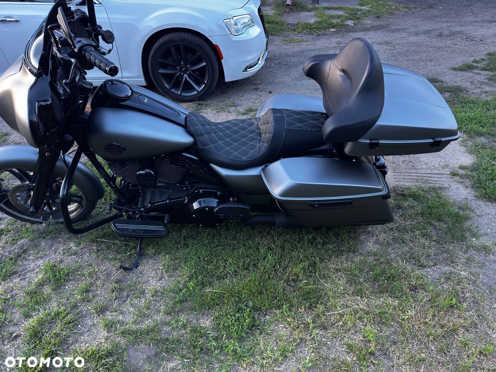 Harley-Davidson FLHXS Special - 26