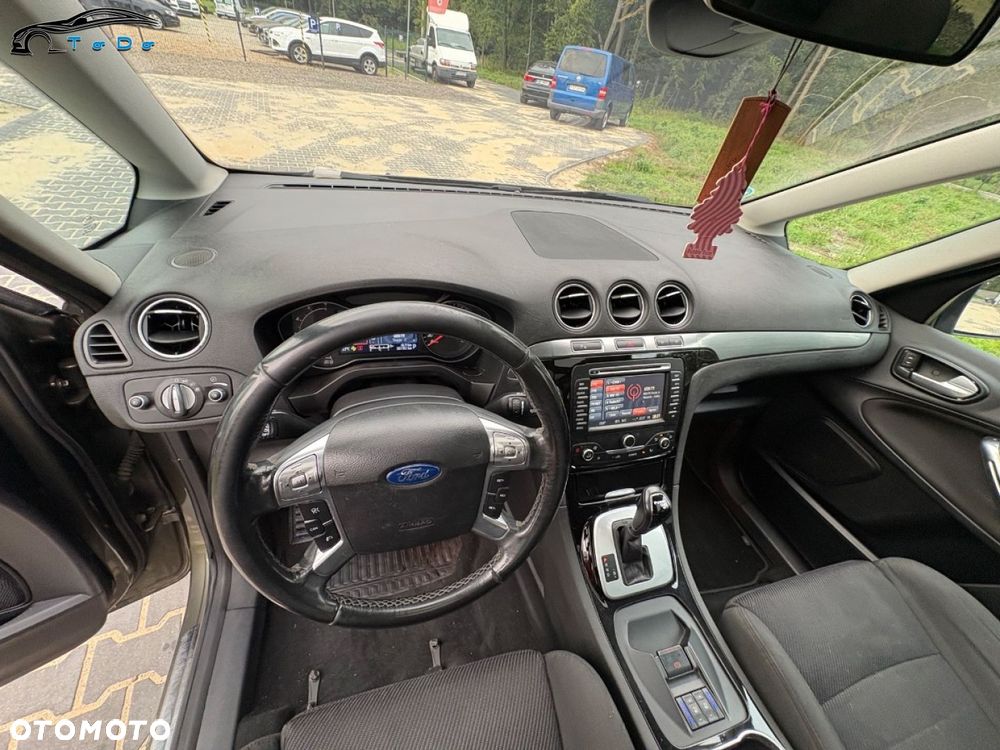Ford Galaxy 2.0 TDCi Platinium X (Ghia) MPS6 - 23
