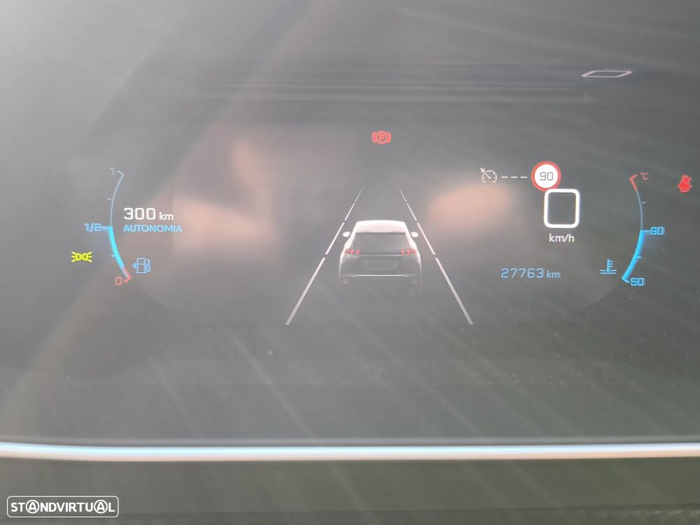 Peugeot 2008 1.2 PureTech Allure Pack - 3