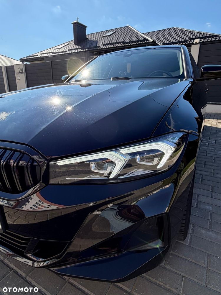 BMW 318I 2022 photo 3