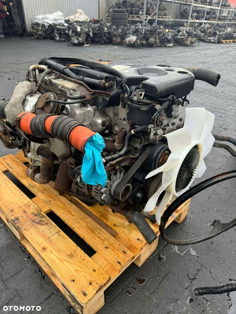 Silnik KOMPLETNY Isuzu Grafter NQR NPR 3.0 td E5 2013 4JJ1 FILM - 2