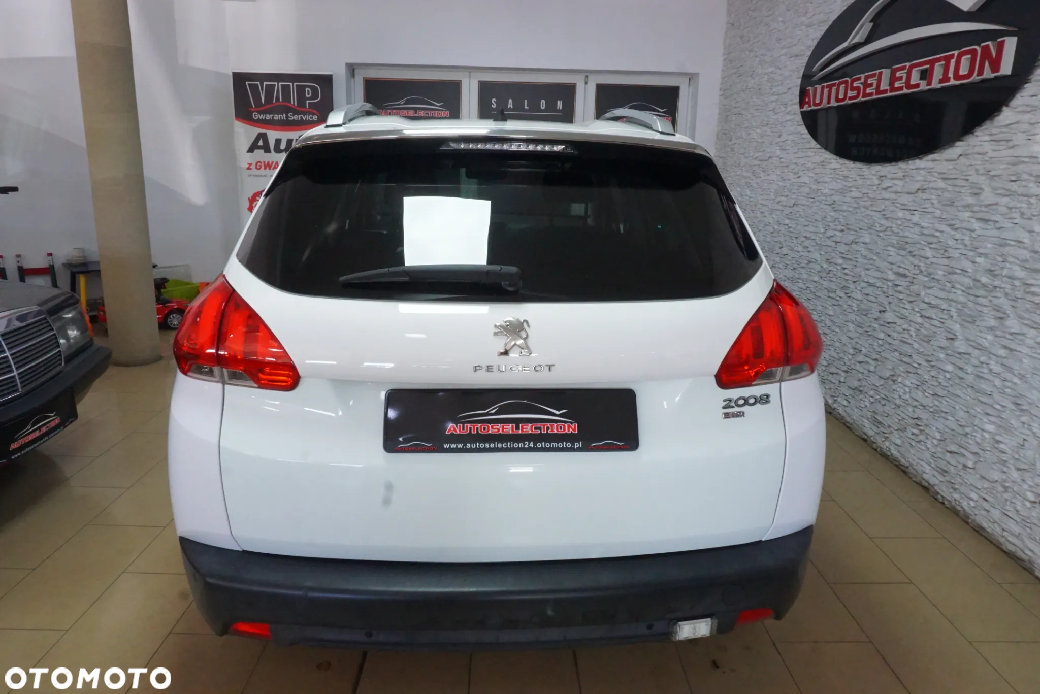 Peugeot 2008 82 e-VTI ETG5 Active - 12