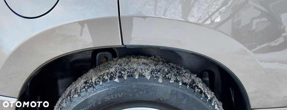 Suzuki Grand Vitara 2.4 Premium EU5 - 38