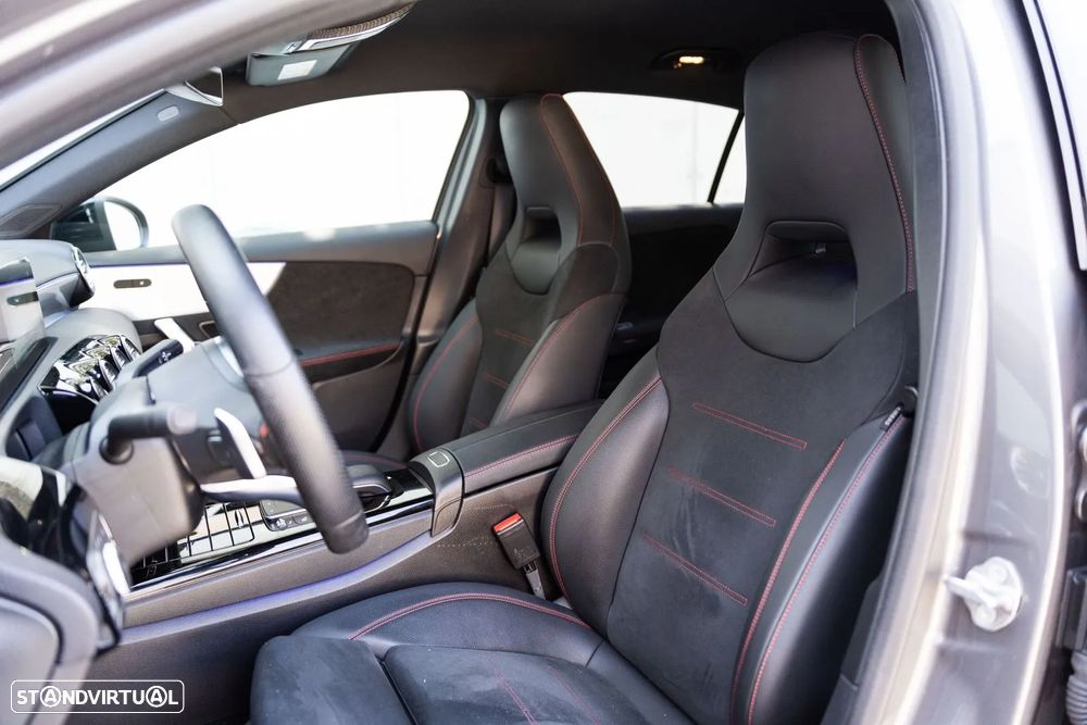 Mercedes-Benz A 180 7G-DCT AMG Line - 7