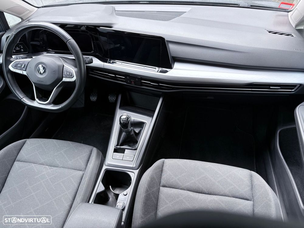 VW Golf 1.0 TSI Life - 29