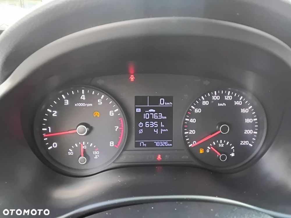 Kia Rio - 25
