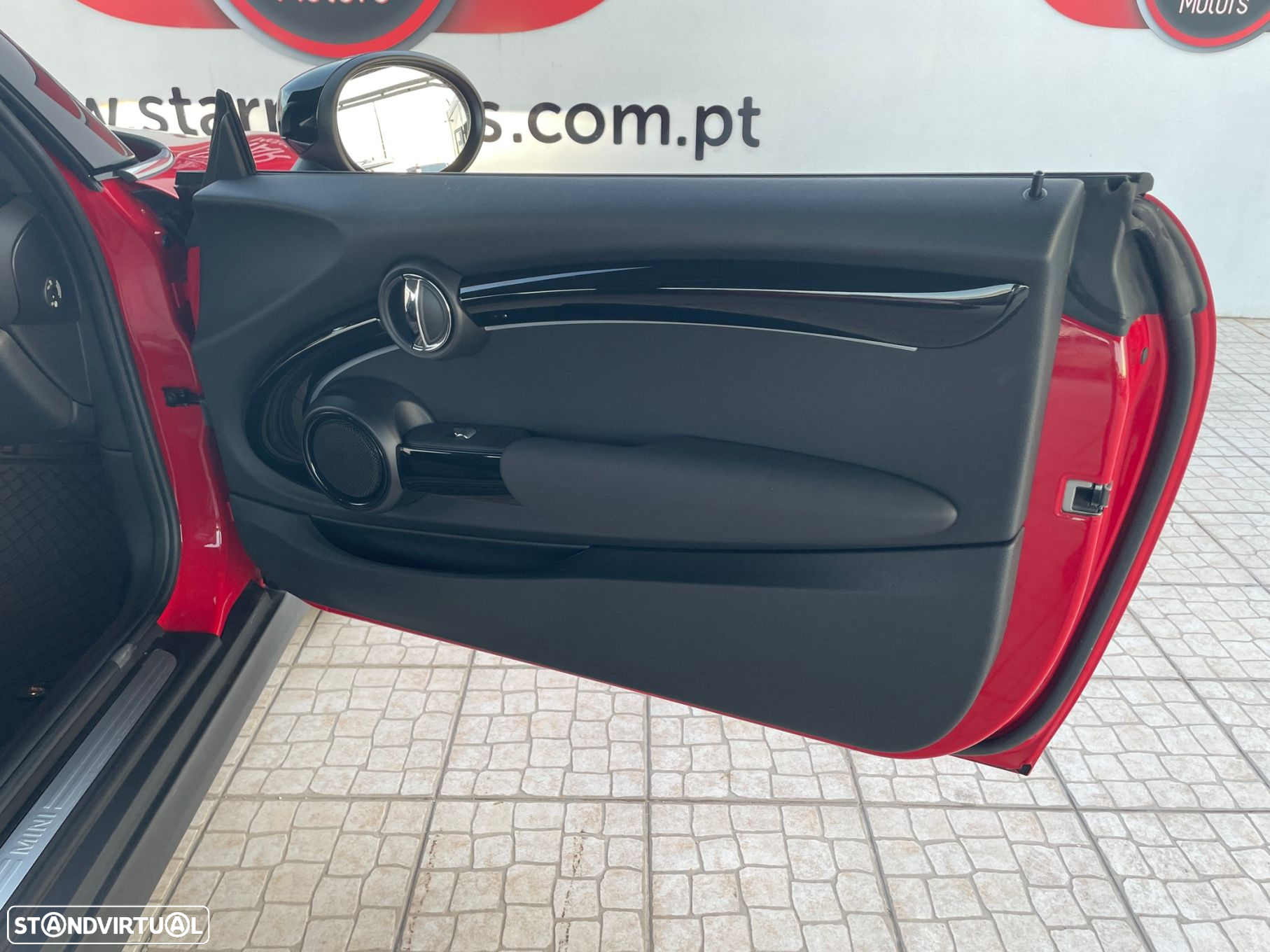 MINI Cabrio Cooper Auto - 27