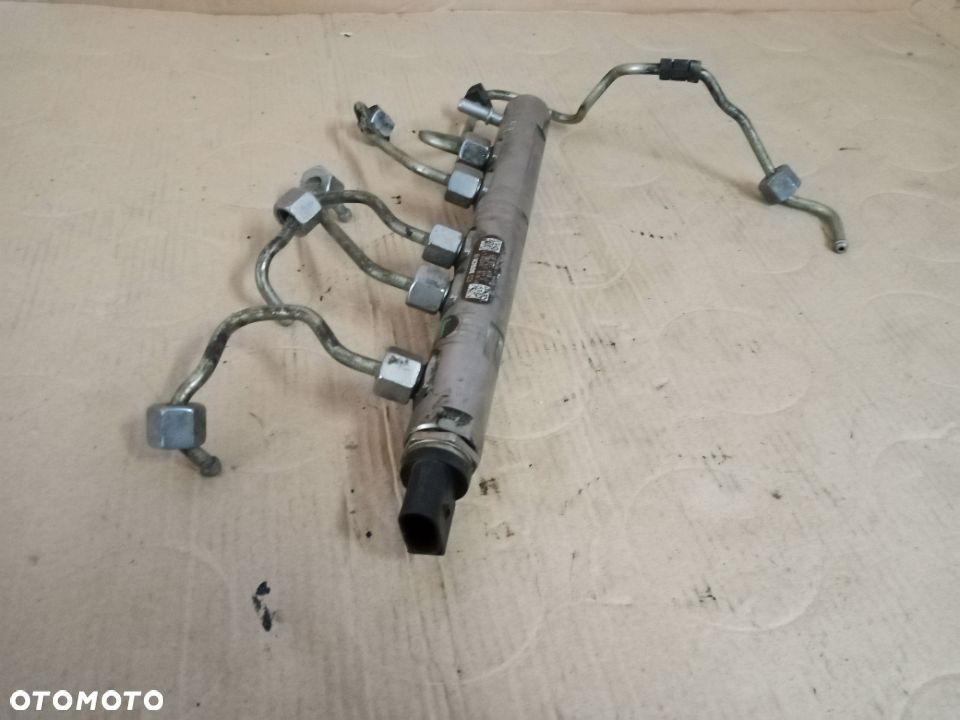 Listwa wtryskowa przewody rurki BMW 1 E87 2.0D 0445214183 7809128 - 3