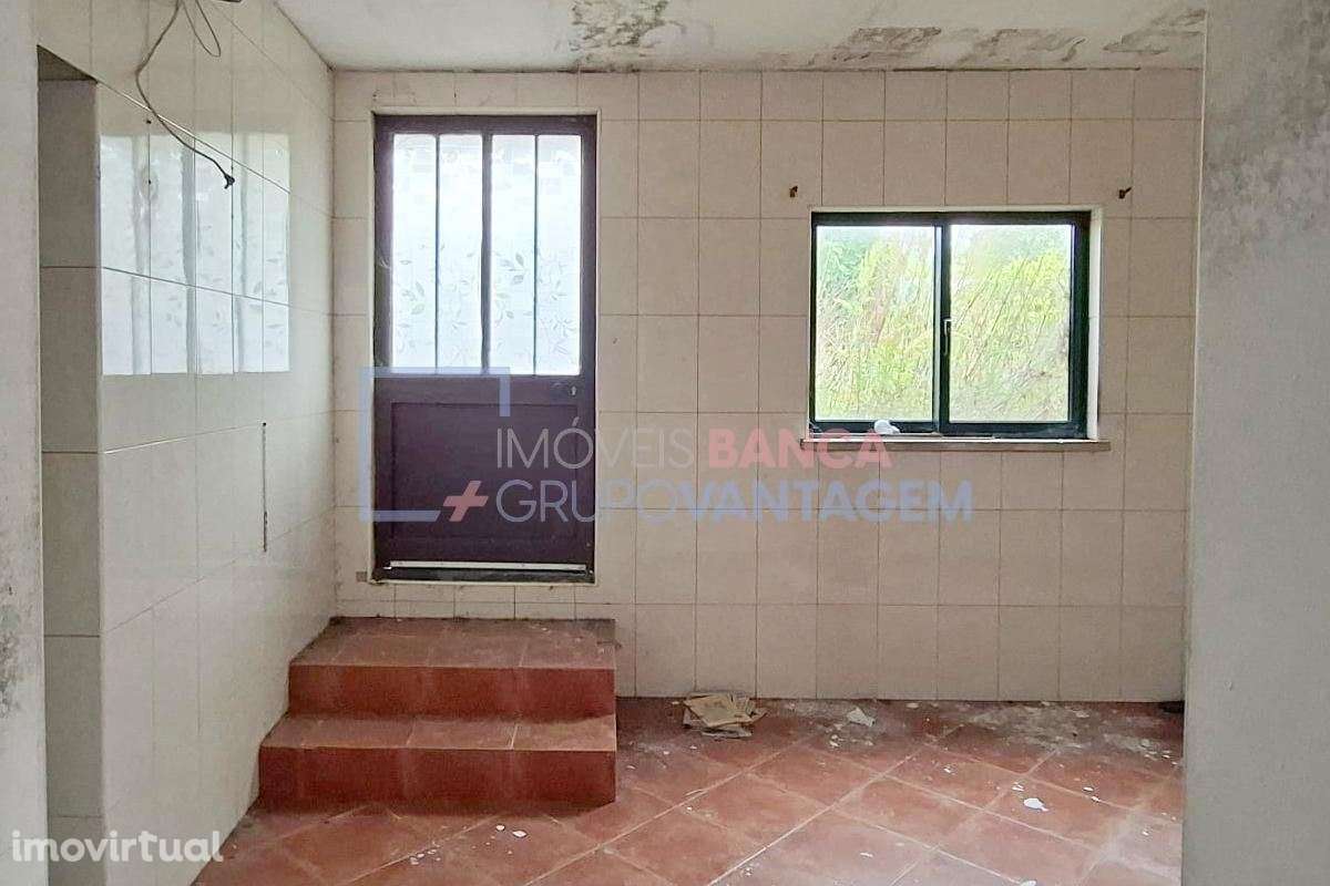 Moradia T4 para Recuperação  356m² - Grande imagem: 5/10