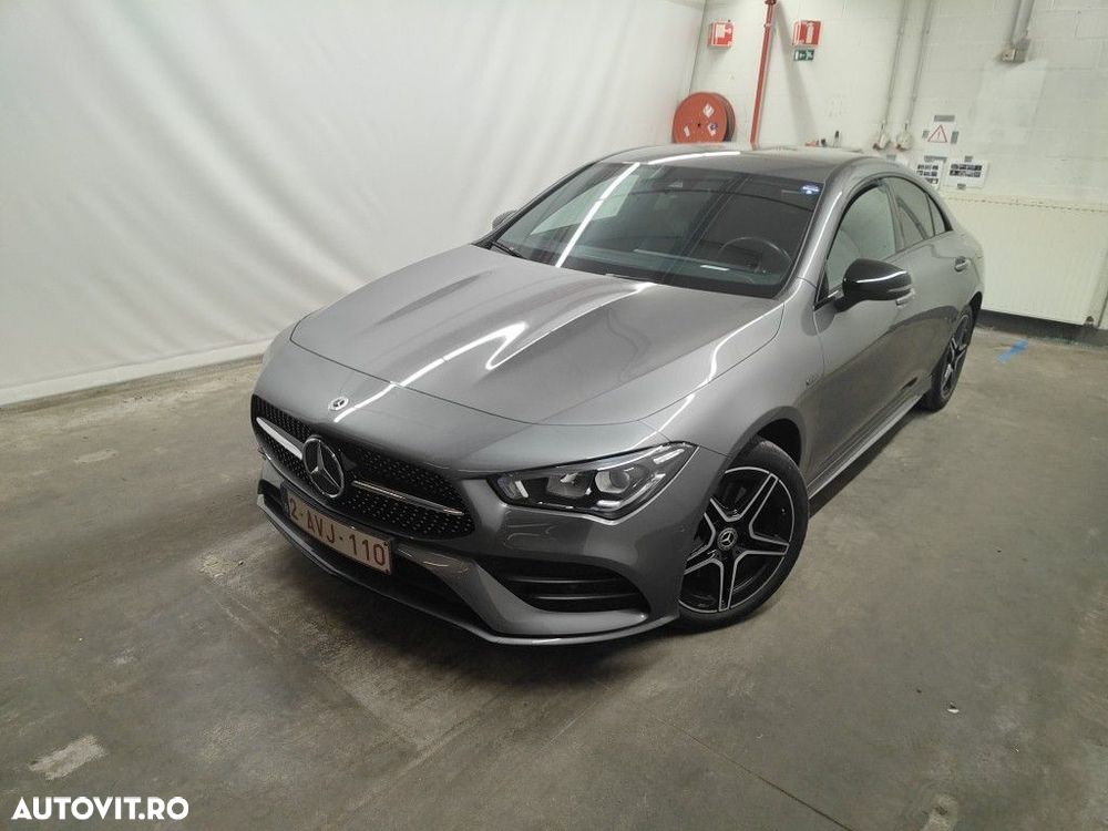 Mercedes-Benz CLA 250 e 8G-DCT AMG Line