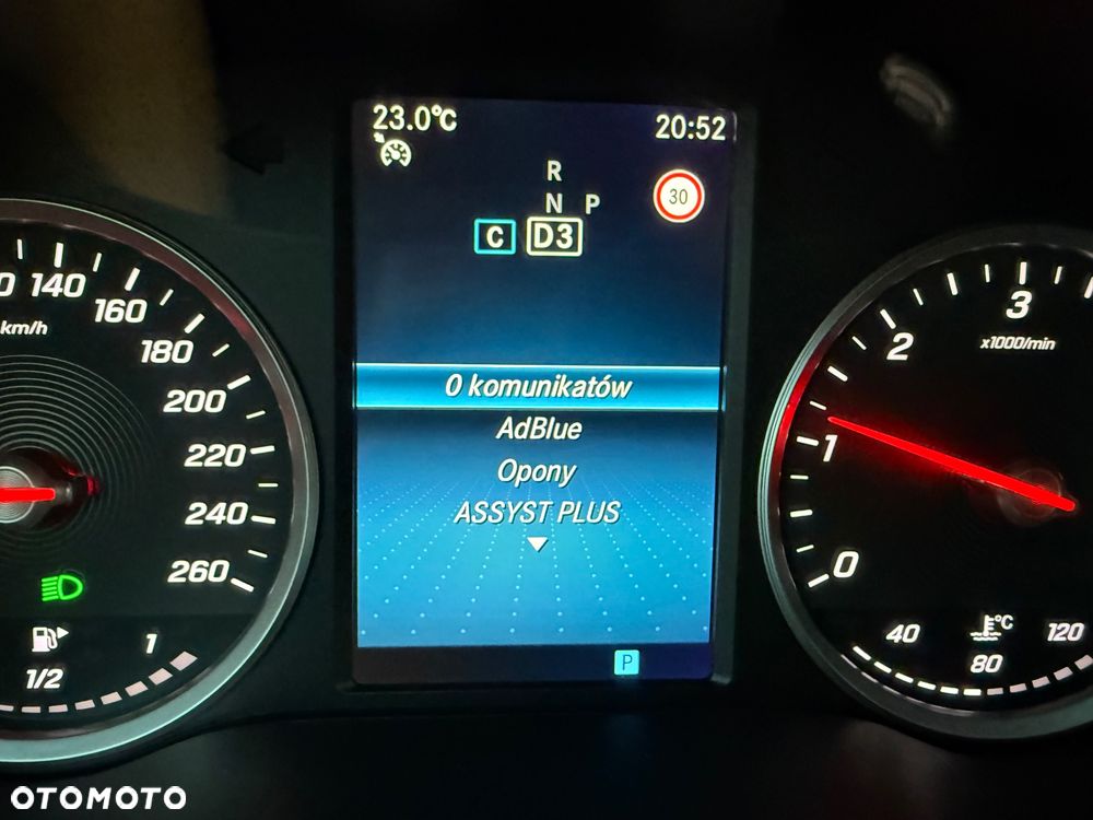 Mercedes-Benz Klasa C 220 d 4Matic 9G-TRONIC Night Edition - 25
