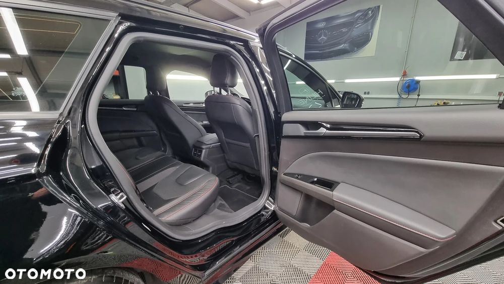 Ford Mondeo 2.0 EcoBlue ST-Line Plus - 27