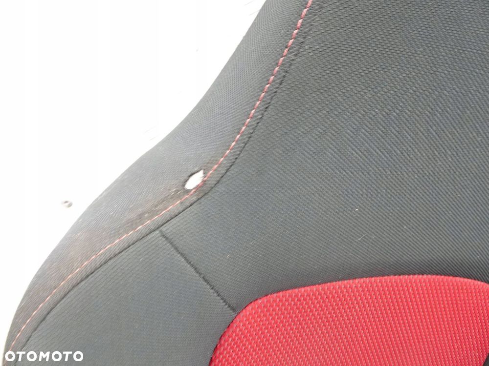 poszycie foteli przód suzuki swift mk6 sport - 11