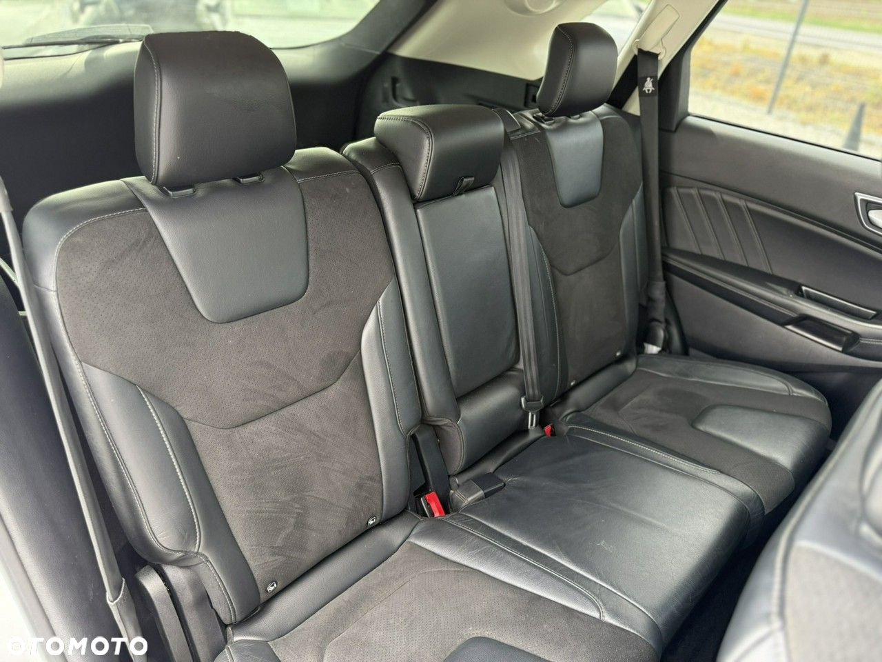 Ford Edge 2.0 TDCi Bi-Turbo 4x4 ST-LINE - 20