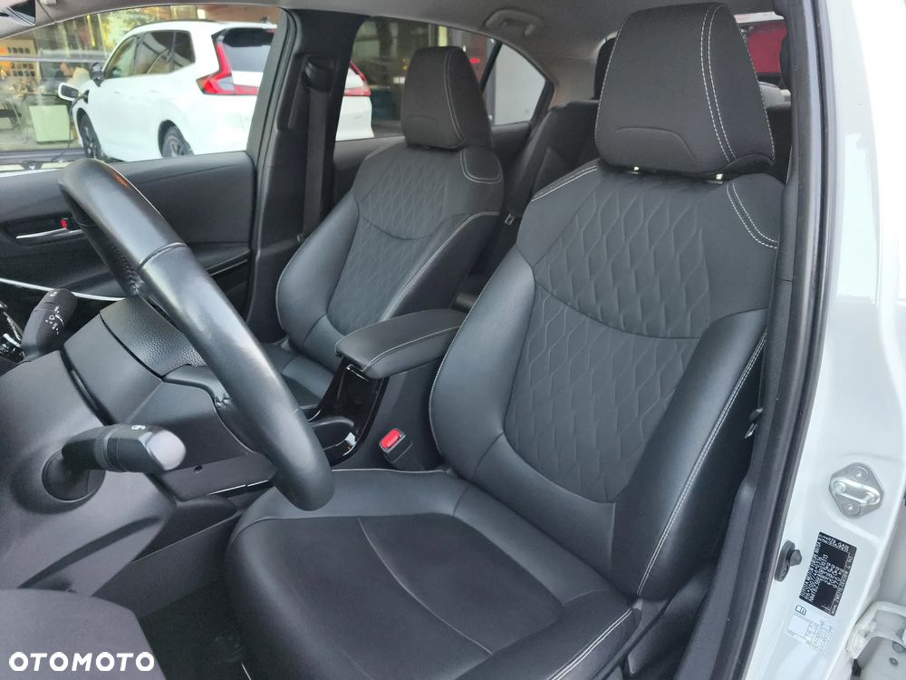 Toyota Corolla 1.8 Hybrid Executive - 13