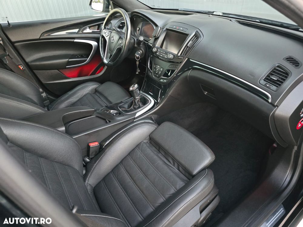 Opel Insignia - 8