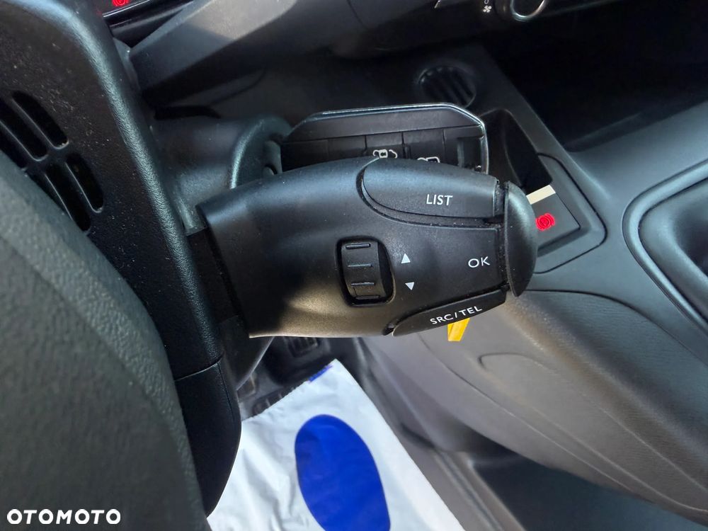 Citroën BERLINGO - 27