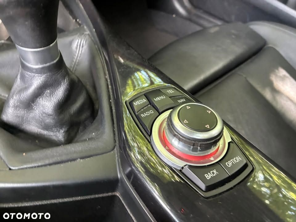 BMW Seria 1 114i Sport Line - 20