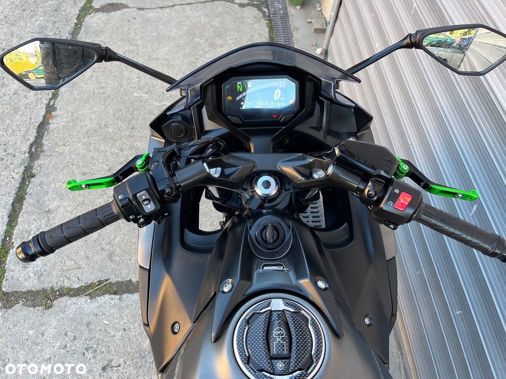 Kawasaki Ninja - 29