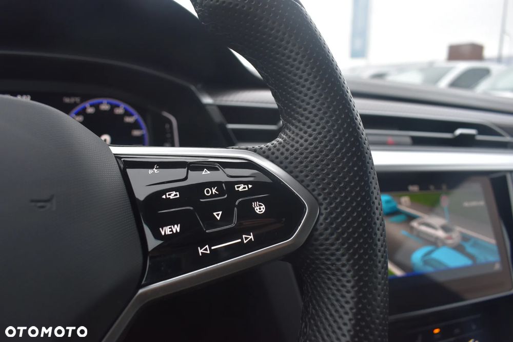 Volkswagen Arteon 2.0 TDI R-Line DSG - 28