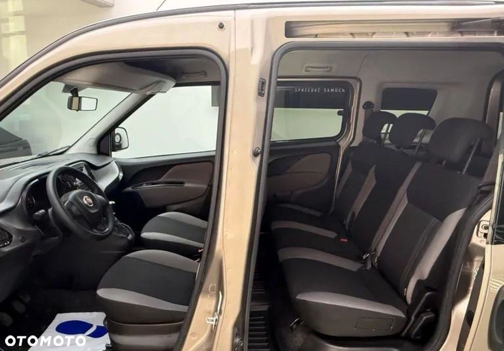 Fiat Doblo 1.4 16V Start&Stopp MyLife Family - 26