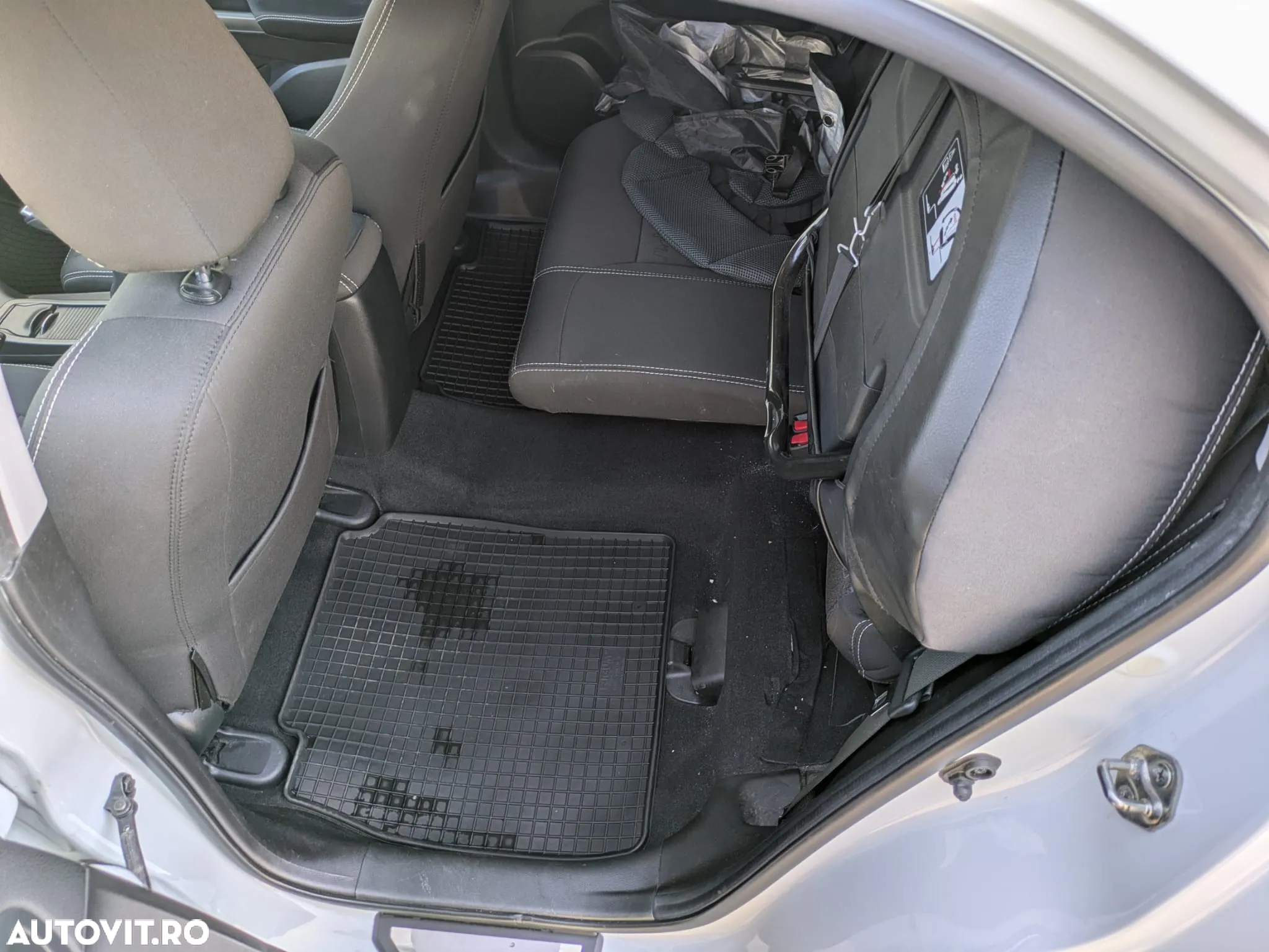Honda Civic 1.8 i-VTEC MT Elegance Winter Pack - 9