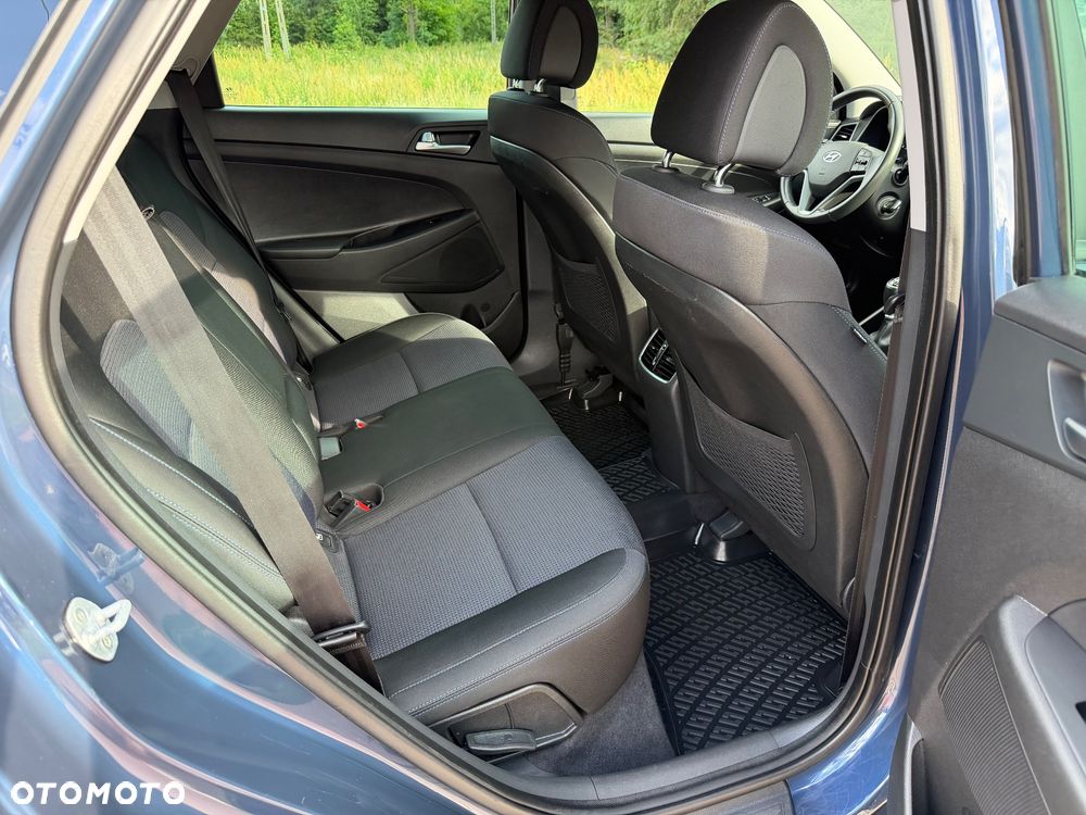 Hyundai Tucson 1.6 GDI BlueDrive Style 2WD - 11