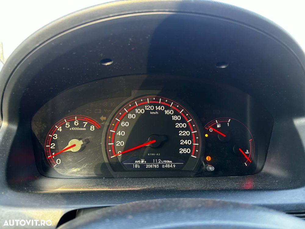 Honda Accord 2.0i Special Edition - 11