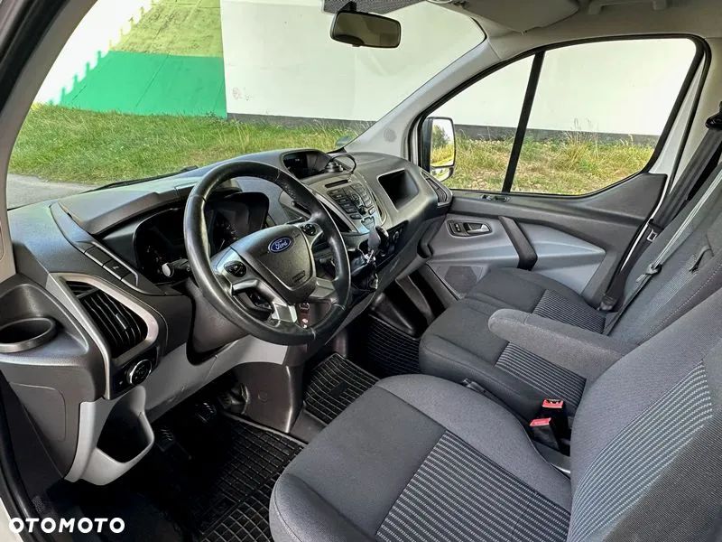 Ford Transit Custom - 17
