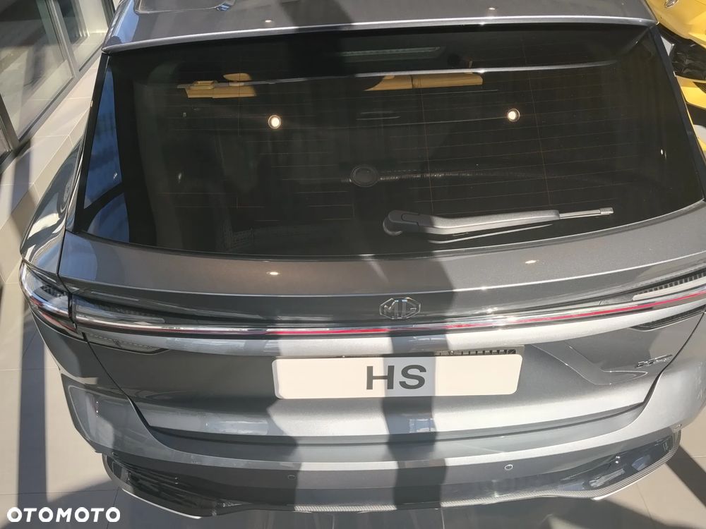 MG HS 1.5 T-GDI Excite DCT - 4