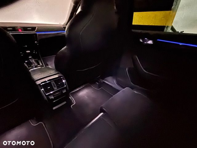 Skoda Superb 2.0 TDI Sportline DSG - 15