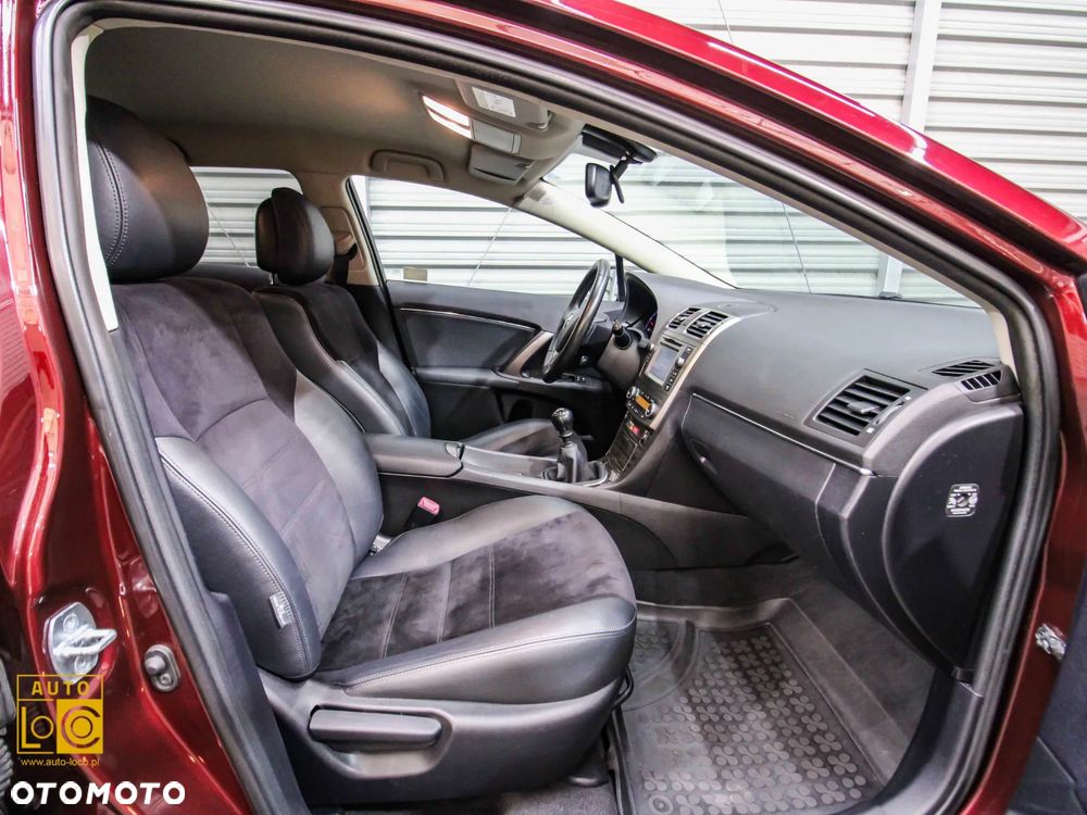 Toyota Avensis 2.0 D-4D Premium - 10