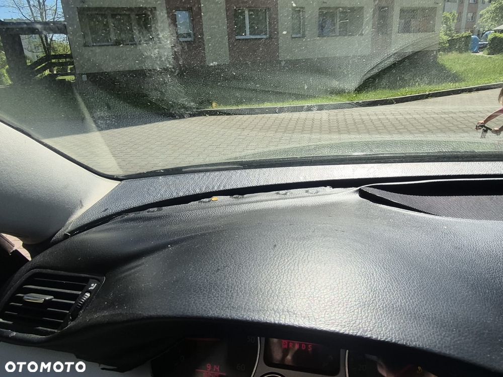 Volkswagen Passat 2.0 TDI Comfortline DSG - 9