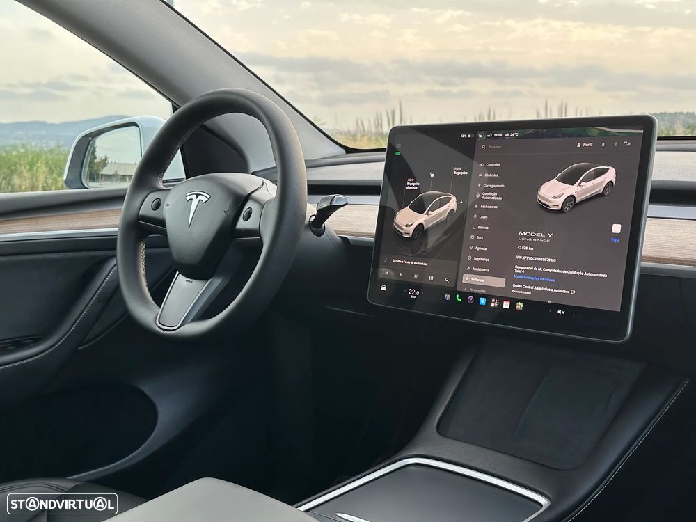 Tesla Model Y Long-Range RWD - 9
