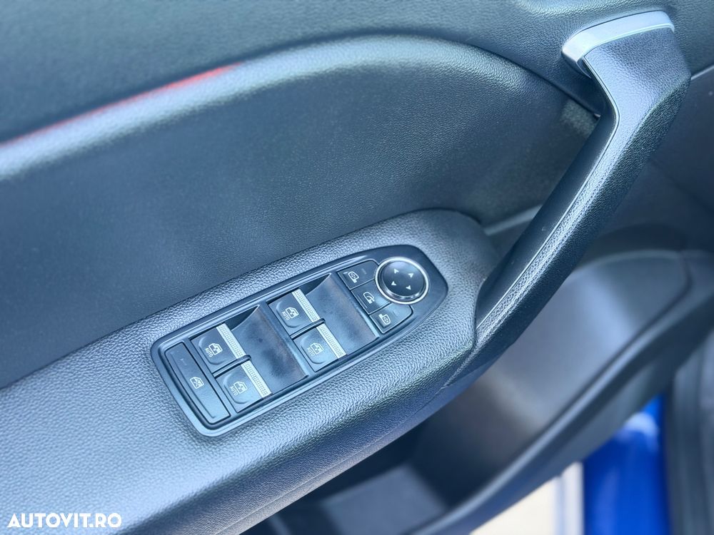 Renault Captur TCe 100 Intens - 18