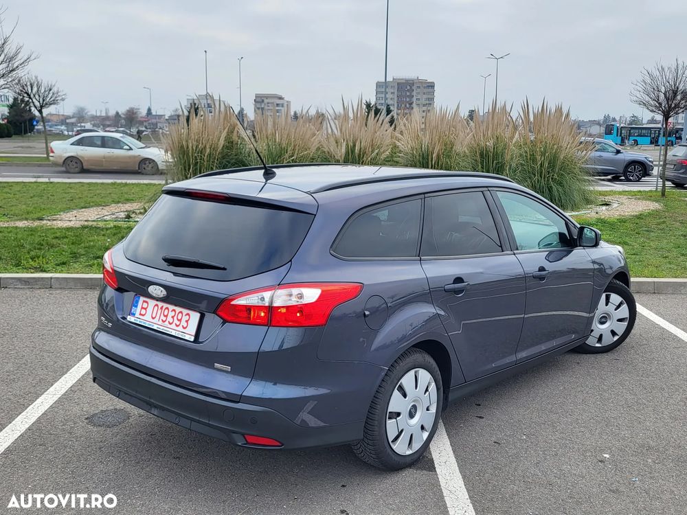 Ford Focus Turnier 1.6 TDCi DPF Start-Stopp-System Champions Edition - 3