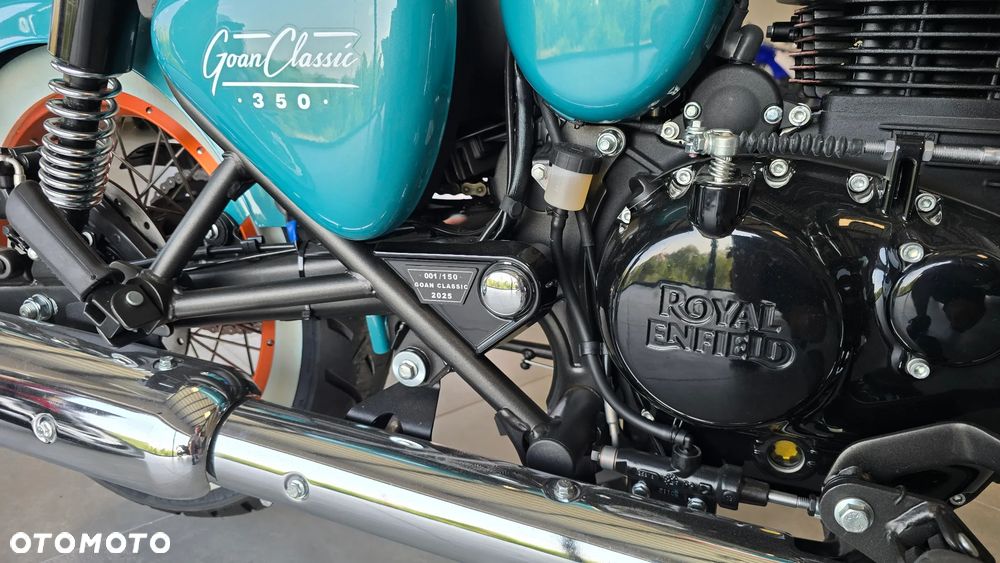 Royal Enfield Classic - 20