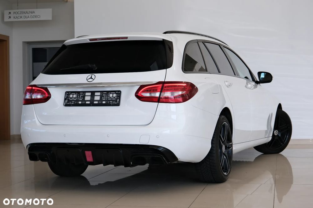 Mercedes-Benz Klasa C 180 (BlueTEC) d - 18