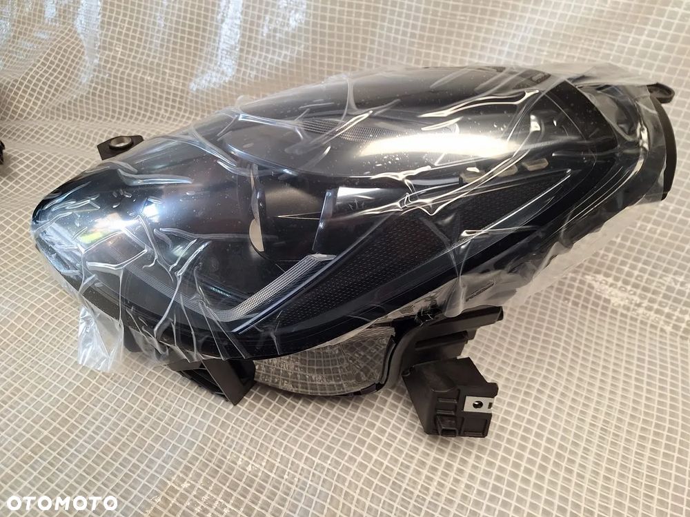 lampa przod maserati grecale m182 full led ciemna doswietlenie orginal lewa lub prawa  NOWA - 8