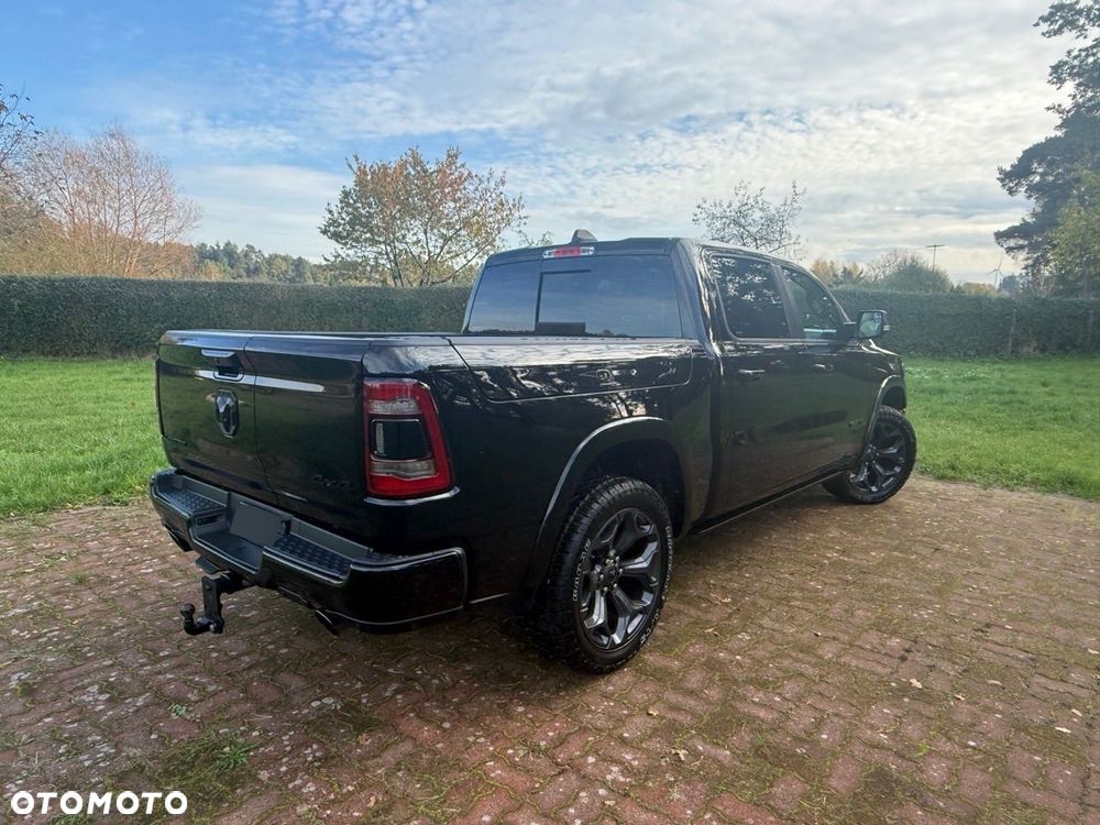 RAM 1500 5.7 Crew Cab Shortbed Limited Black - 9
