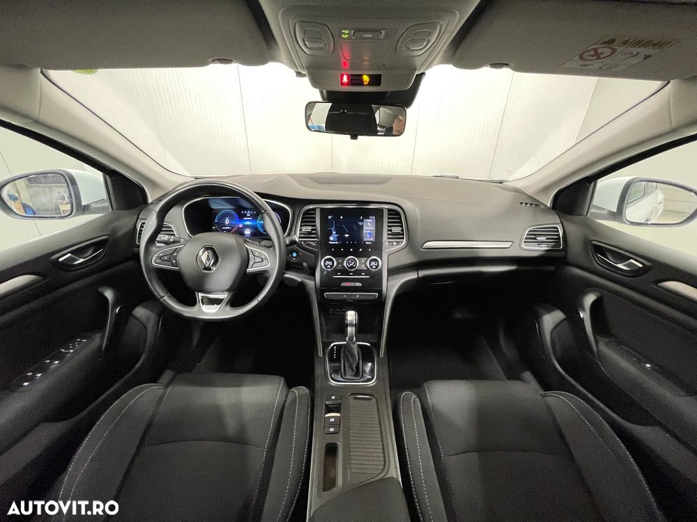 Renault Megane E-TECH 160 BUSINESS EDITION - 7