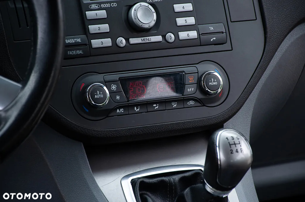 Ford C-MAX - 14