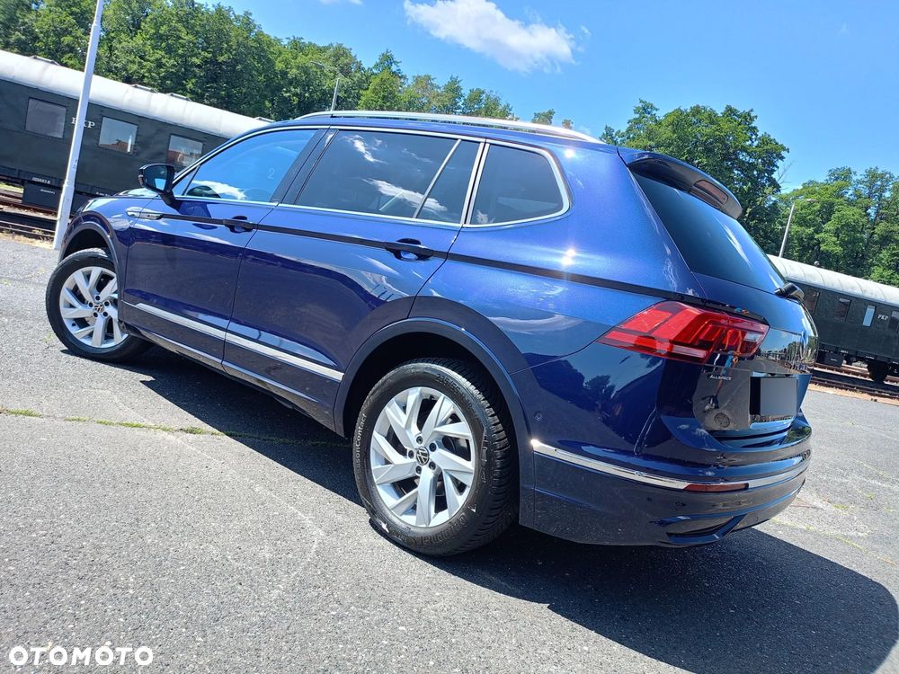 Volkswagen Tiguan 2.0 TDI SCR 4MotION DSG Elegance - 8