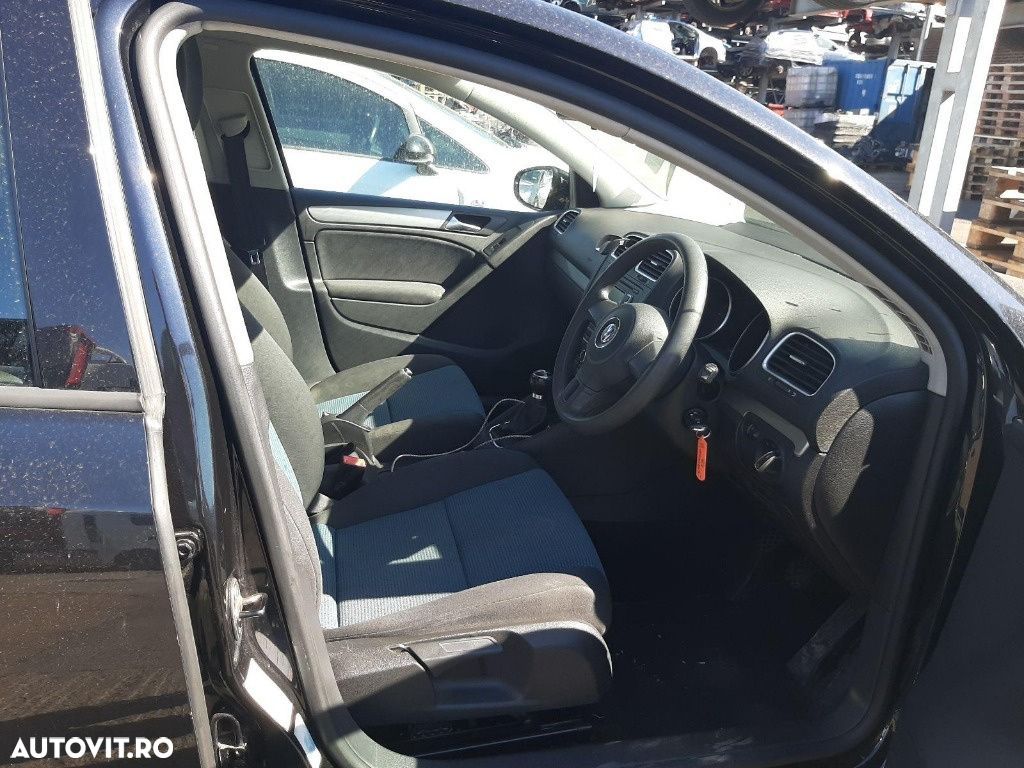 Bancheta spate Volkswagen Golf 6 2011 Hatchback 1.6 TDI - 1